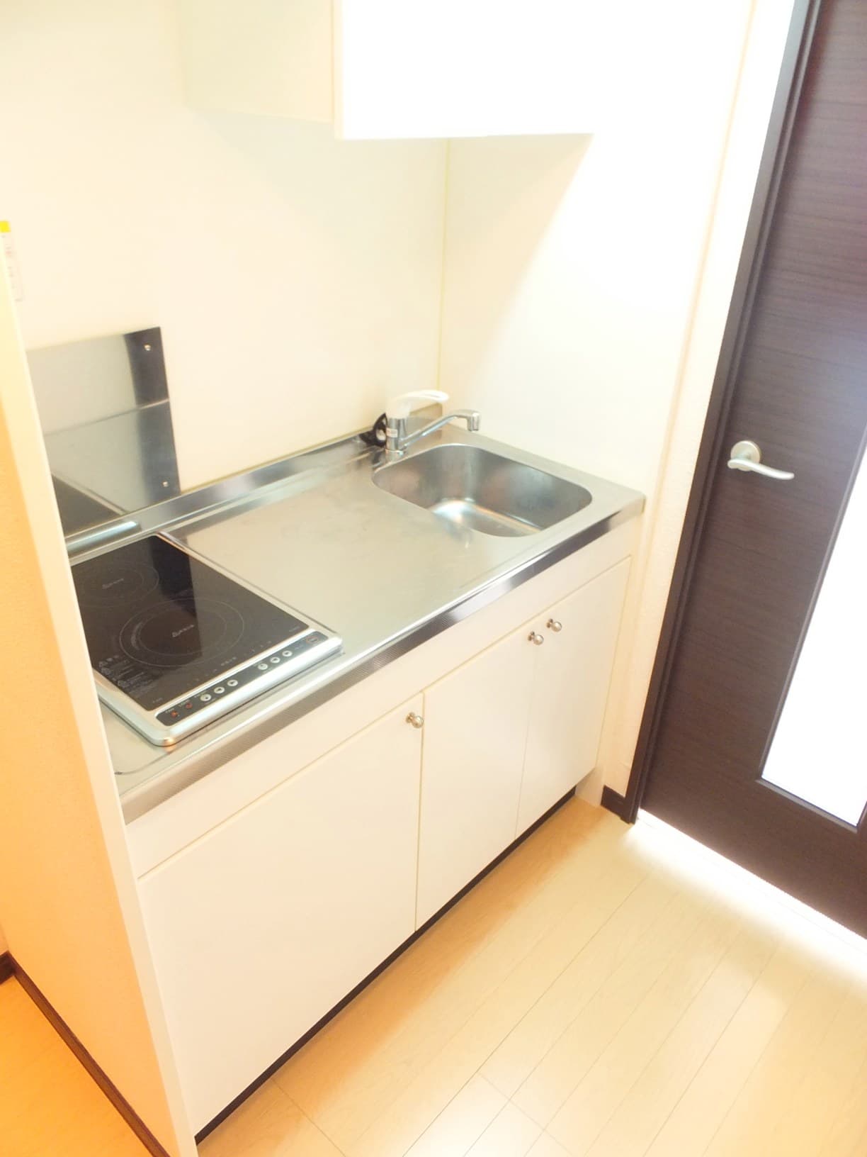 Room image 12