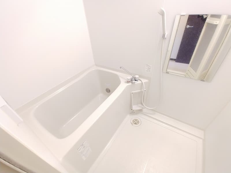 Room image 13