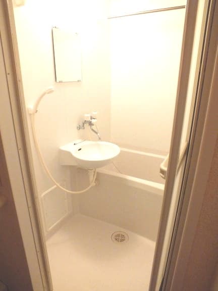 Room image 13