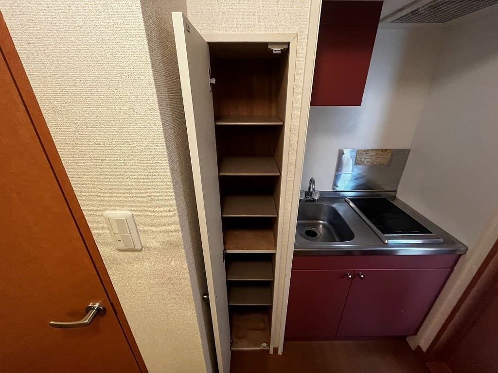 Room image 13