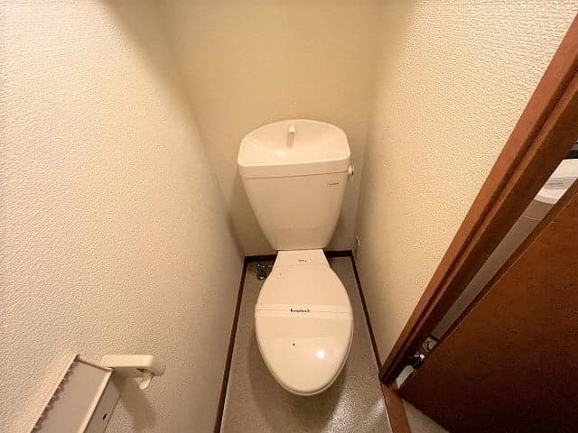 Room image 9