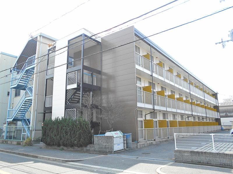 Main exterior of leopalace Almic II