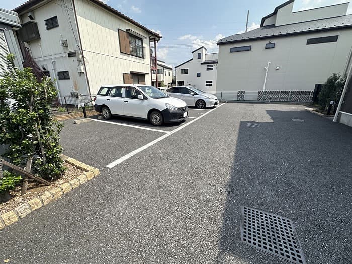 Room image 12