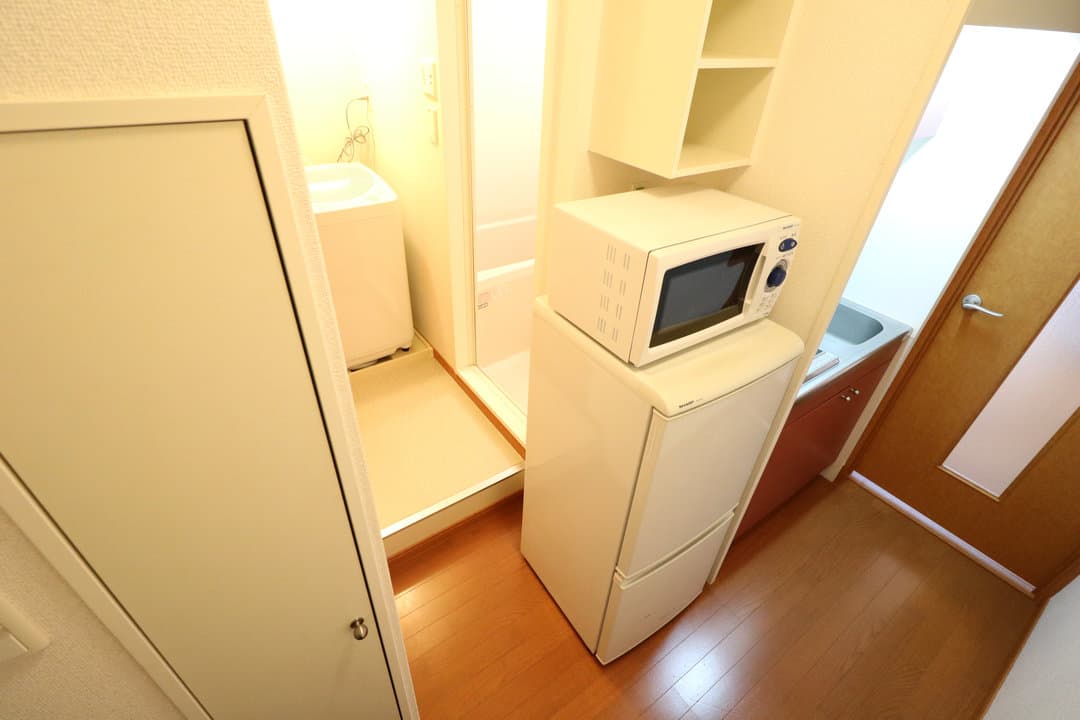 Room image 16