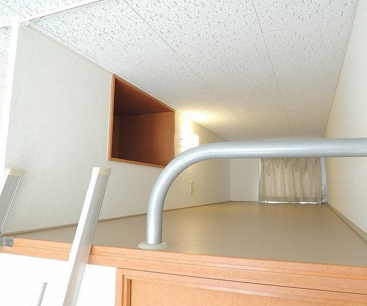 Room image 16
