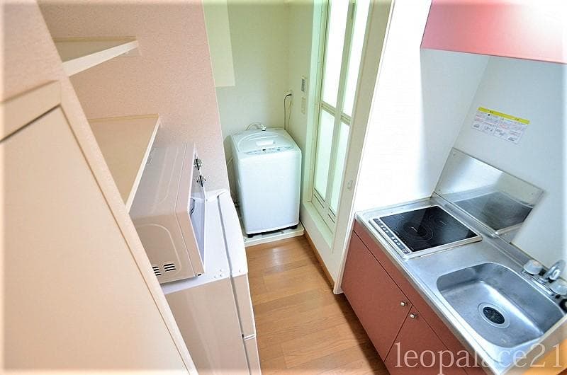 Room image 16