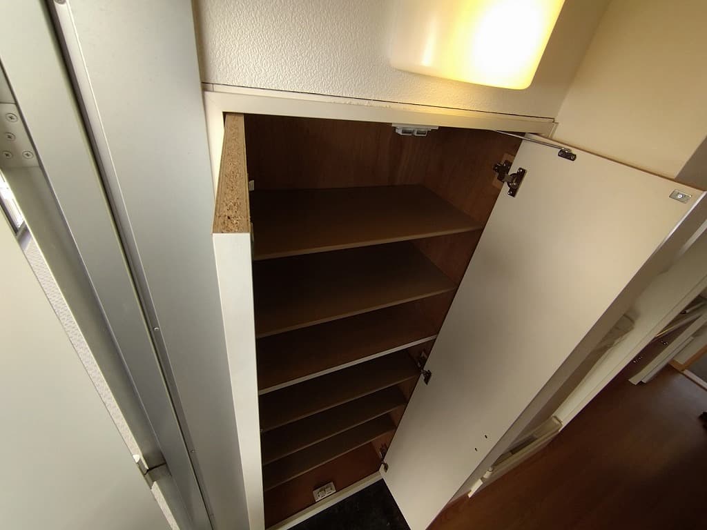 Room image 10
