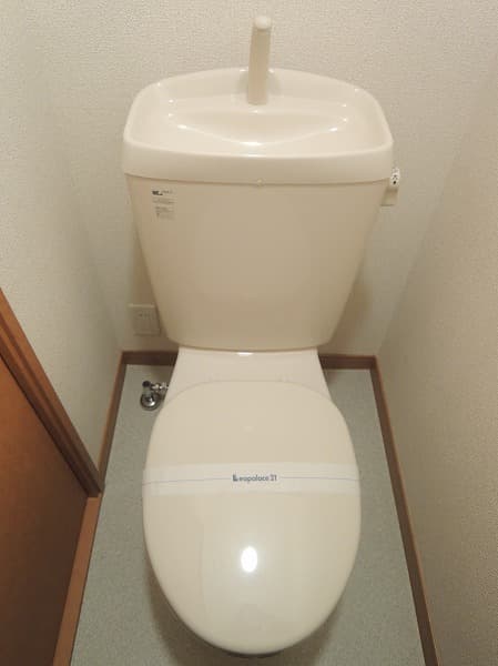 Room image 13