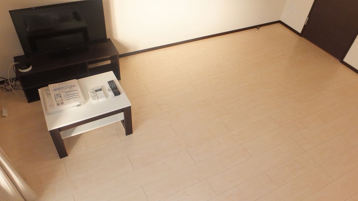 Room image 8