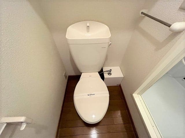 Room image 9