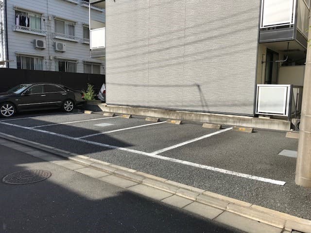 Room image 16
