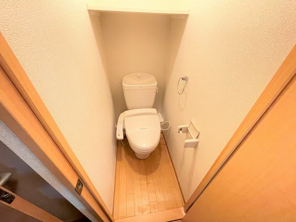 Room image 12