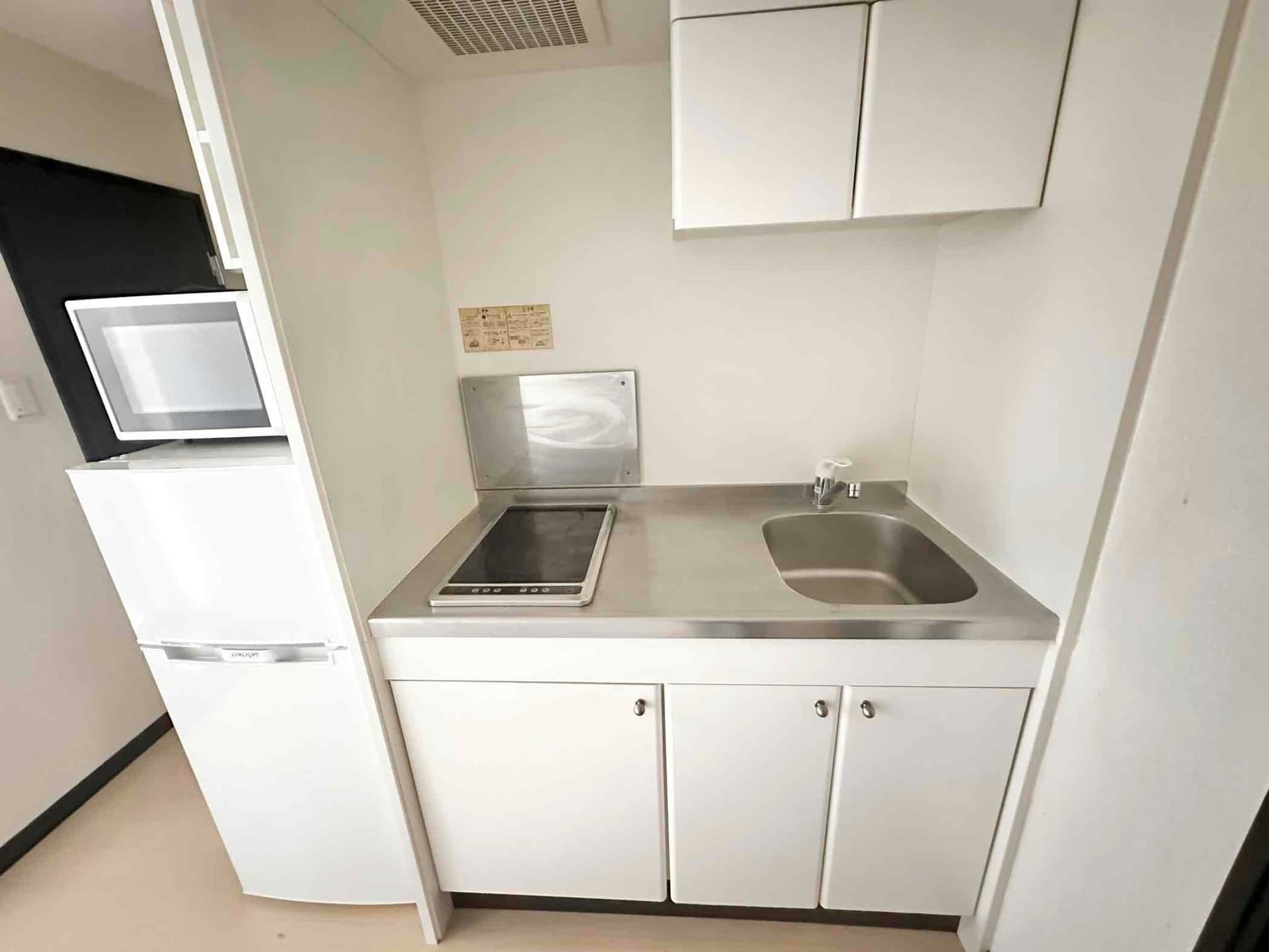 Room image 13