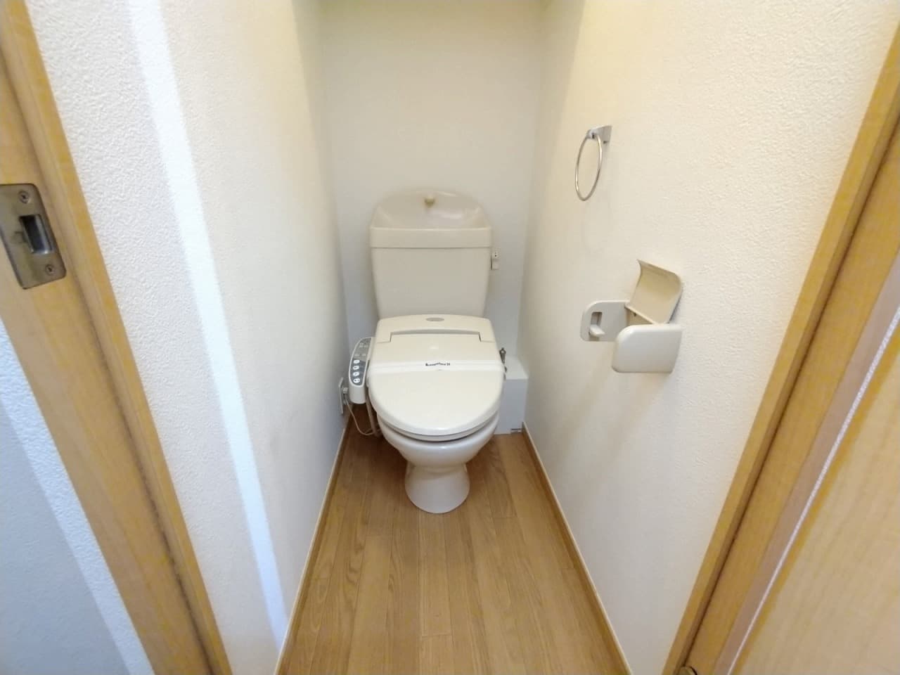 Room image 9