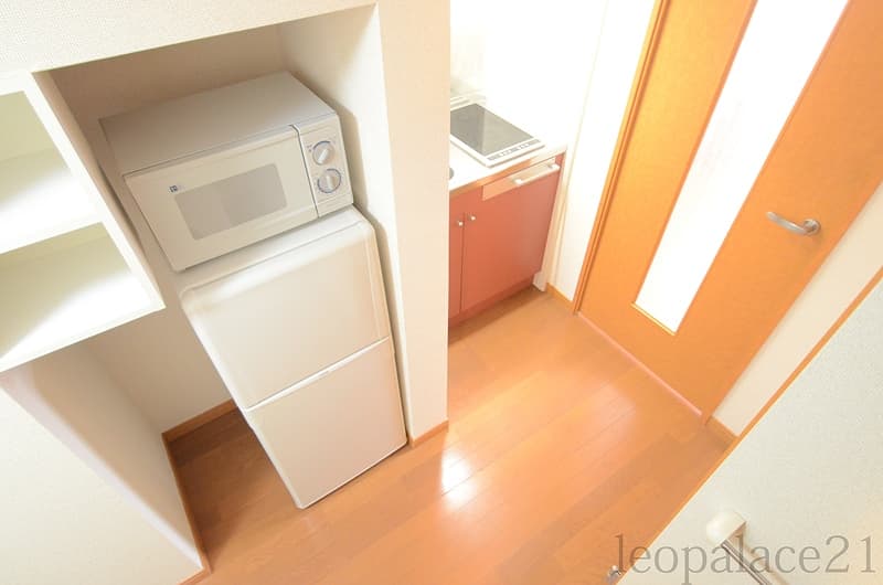 Room image 8