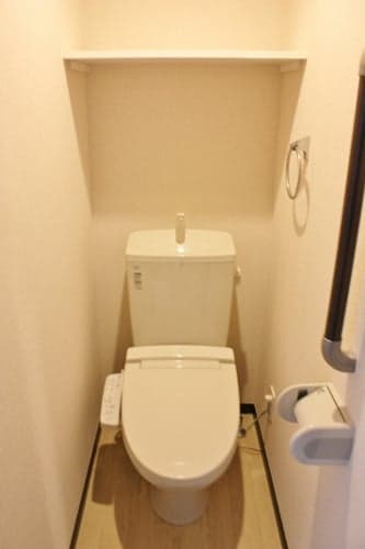 Room image 14
