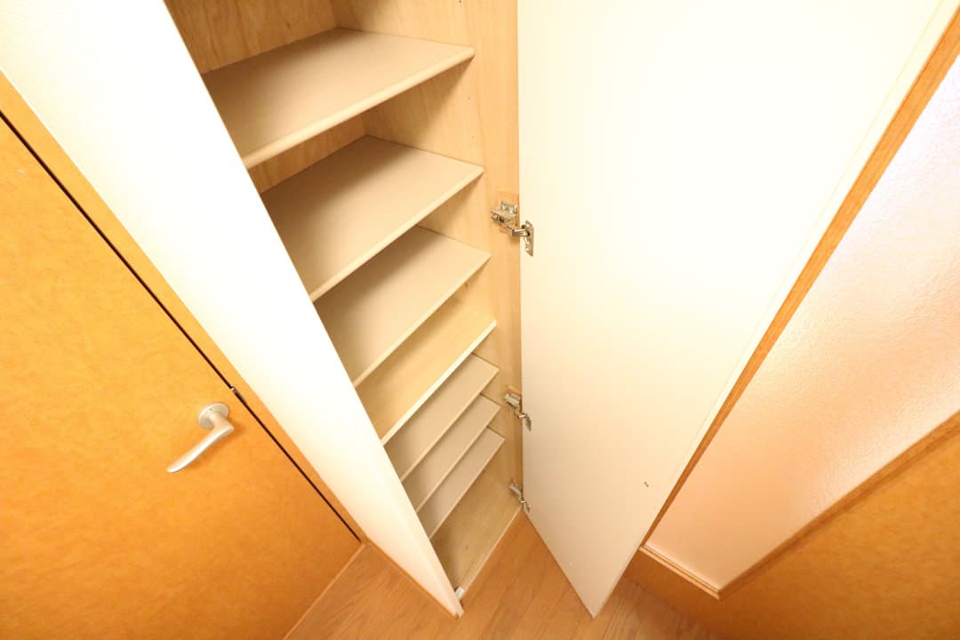 Room image 15