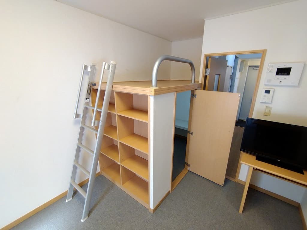 Room image 12