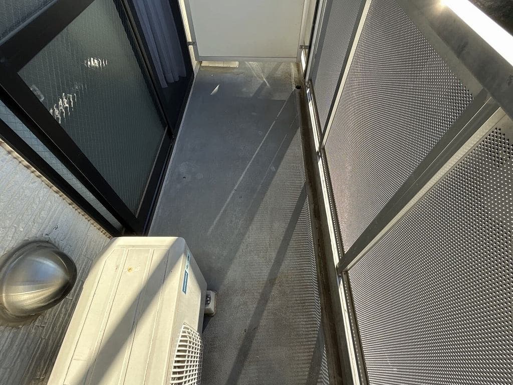 Room image 11