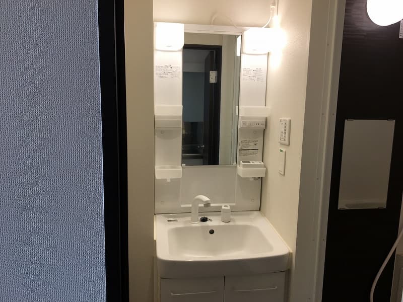 Room image 13