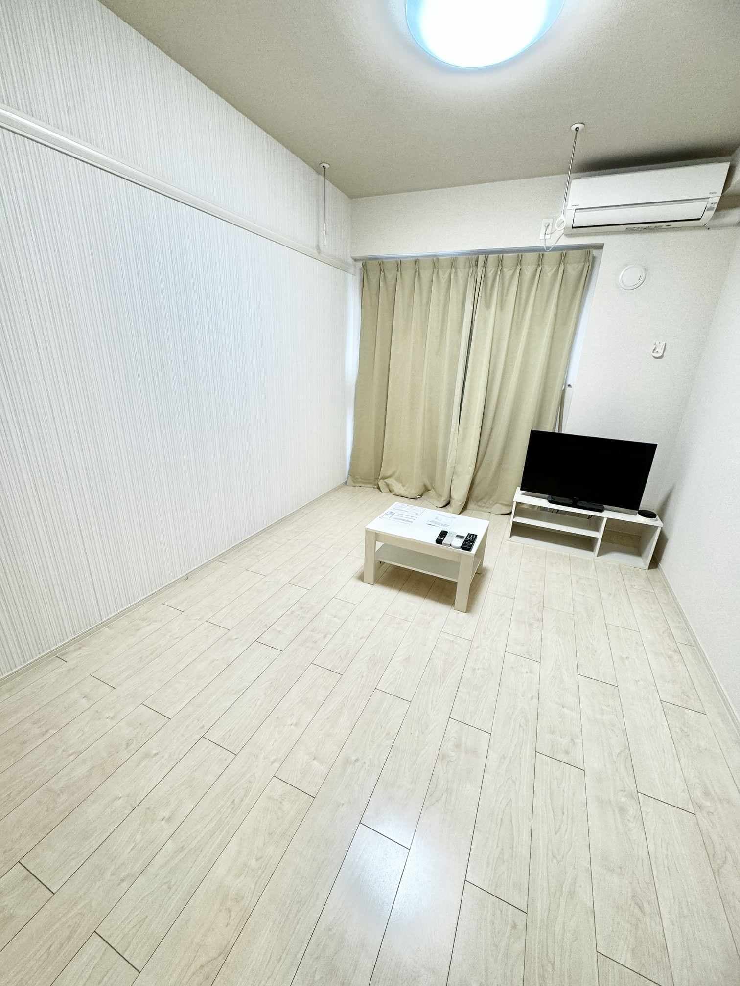 Room image 14