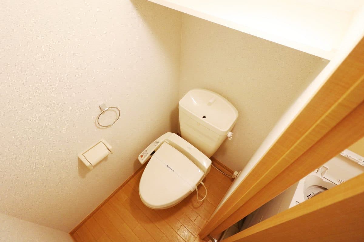 Room image 13