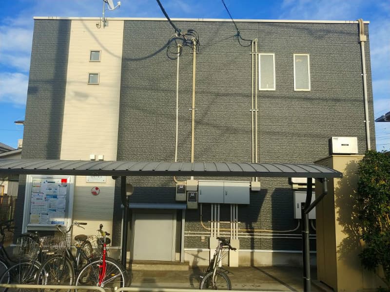 Main exterior of LEONEXT Al Dente Midorigaoka