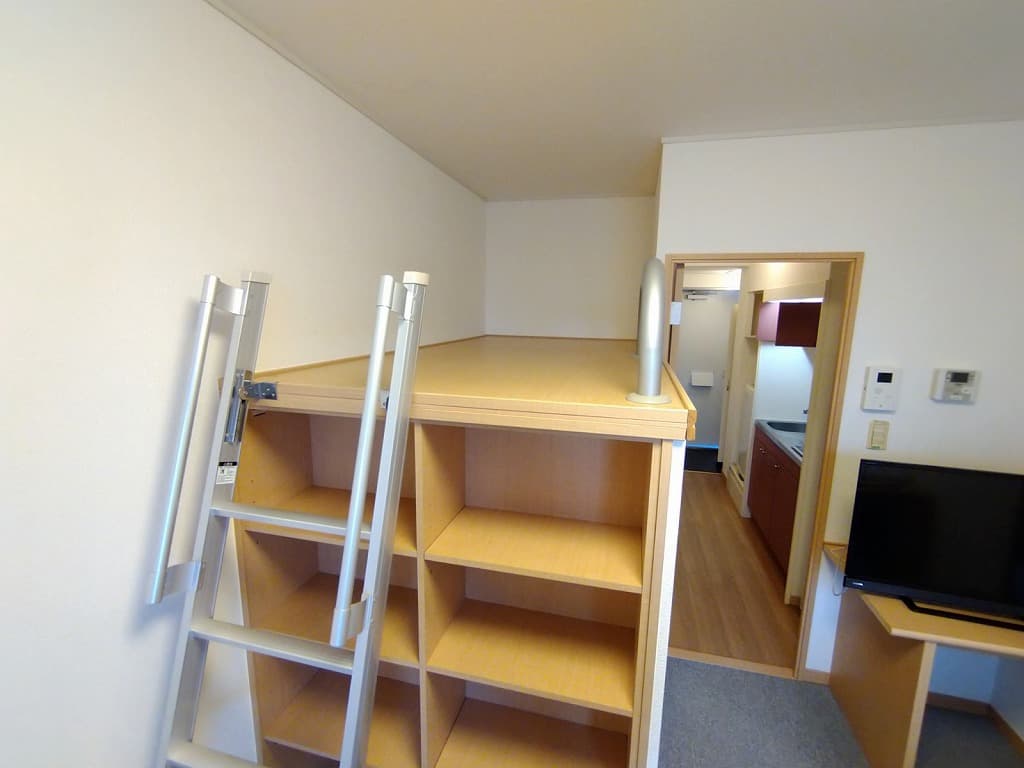 Room image 10