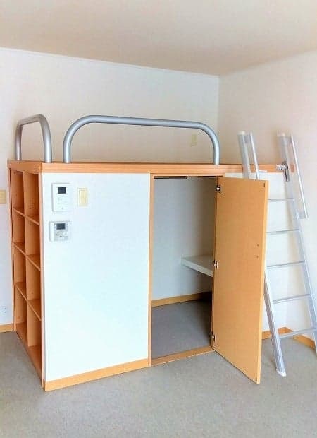 Room image 9