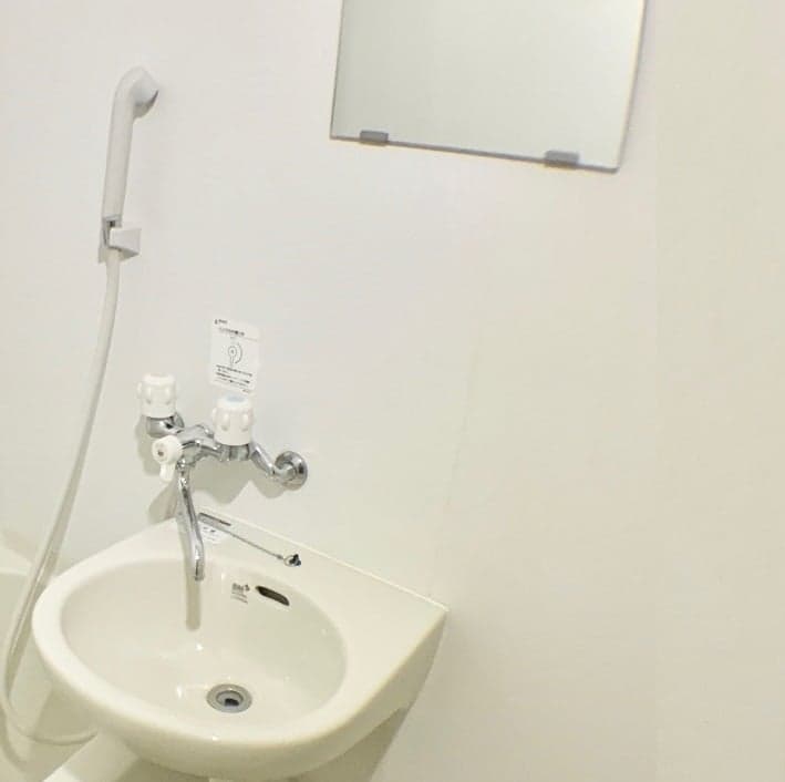 Room image 10
