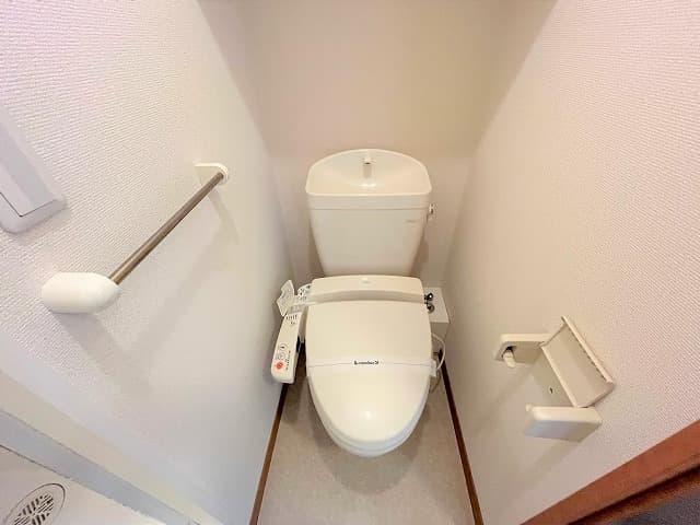 Room image 9