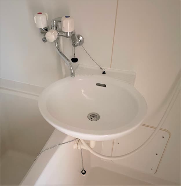 Room image 10