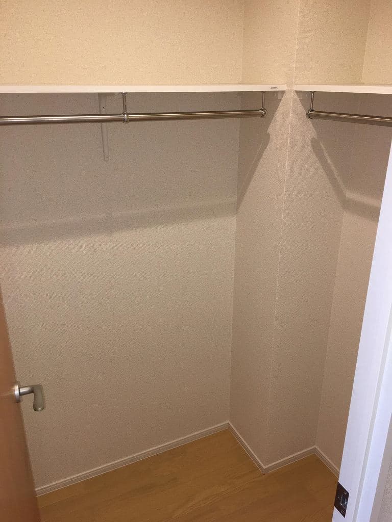 Room image 14