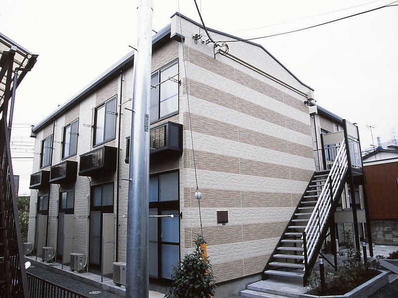 Main exterior of leopalace Emu Twins