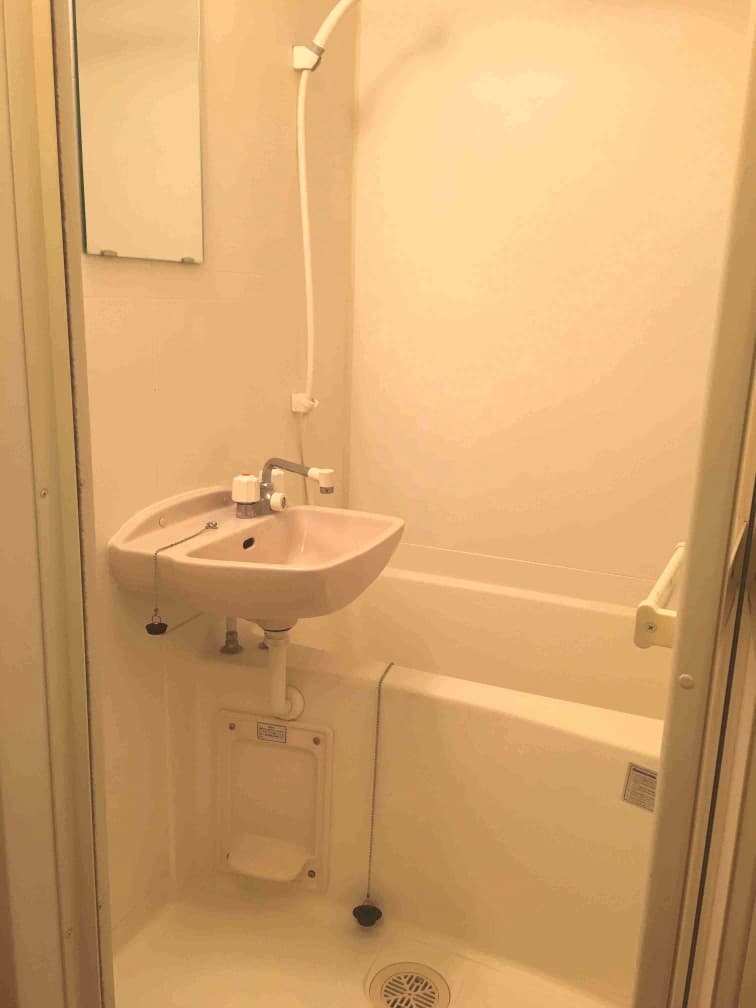 Room image 8