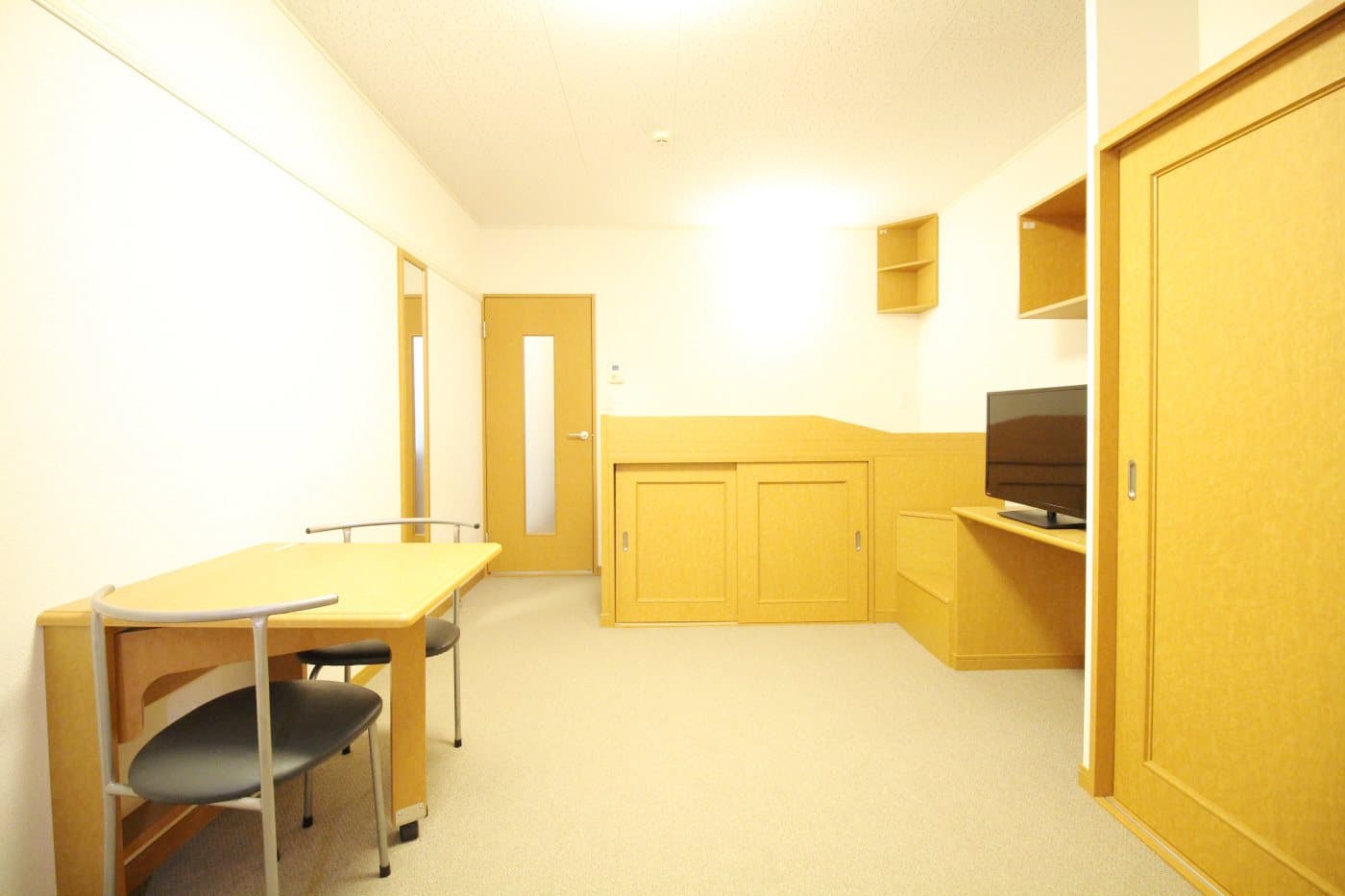 Room image 9