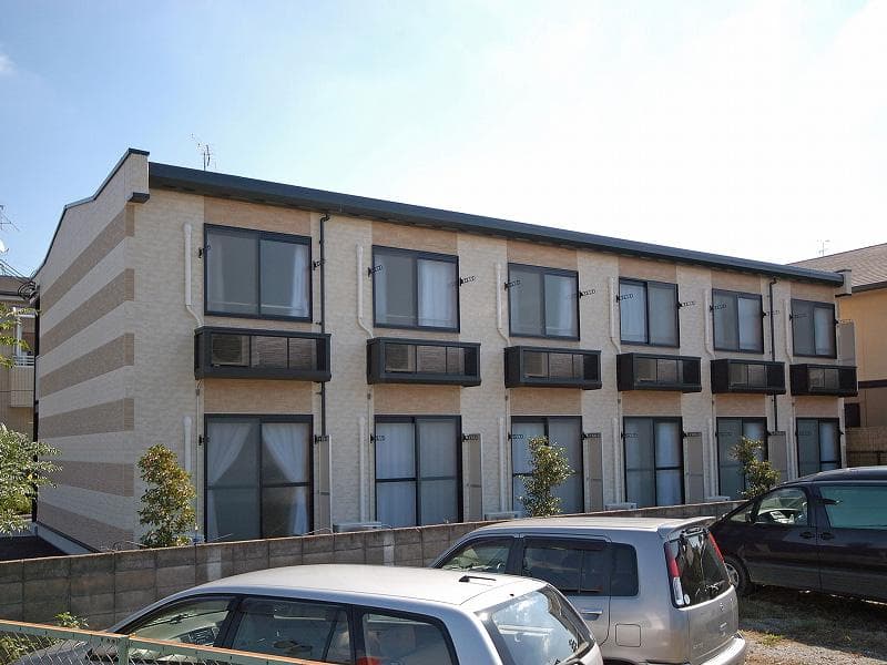 Main exterior of leopalace South Hills M&M