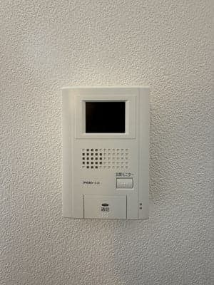 Room image 15
