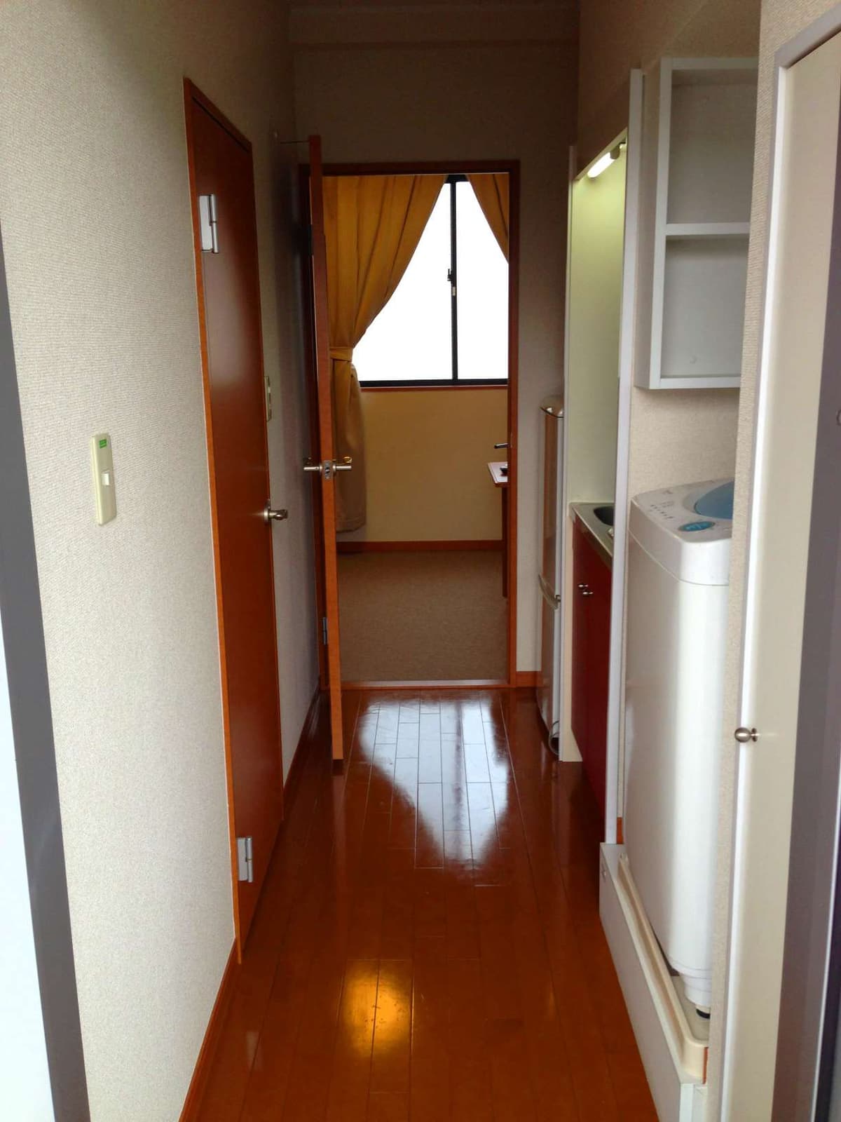 Room image 16