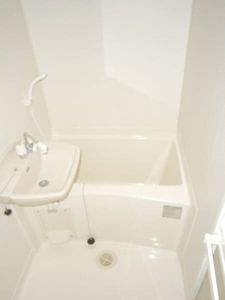 Room image 11