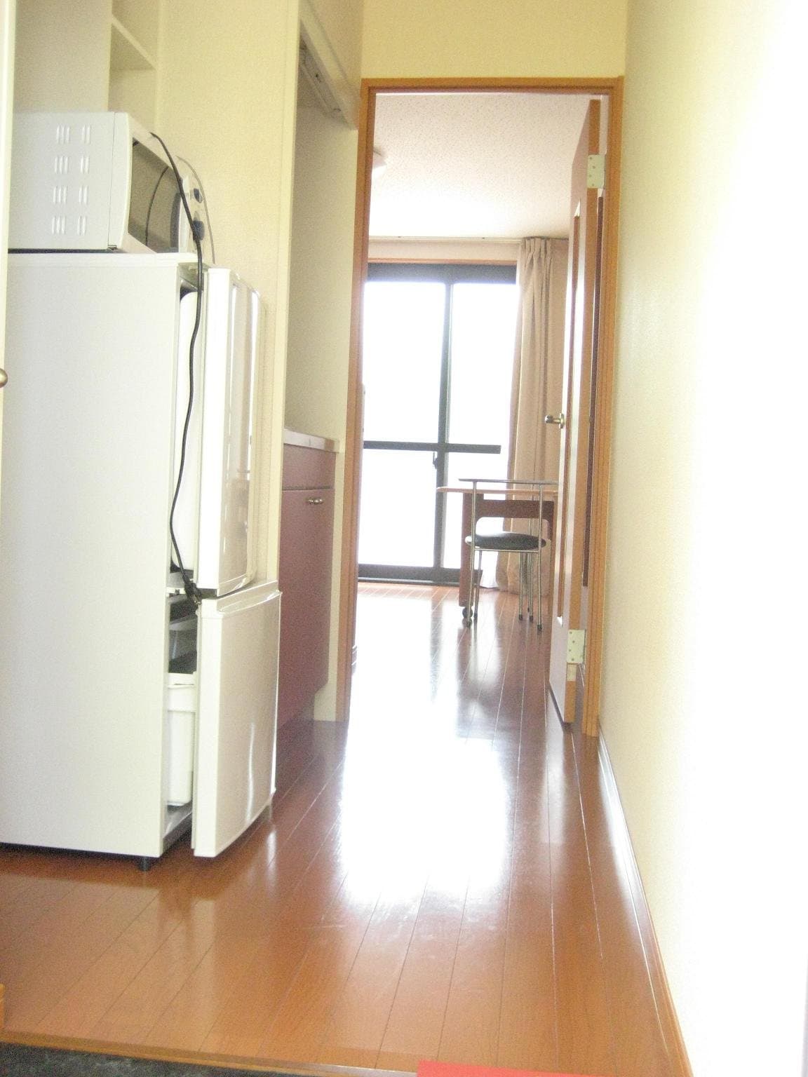 Room image 14