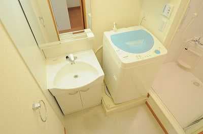 Room image 9