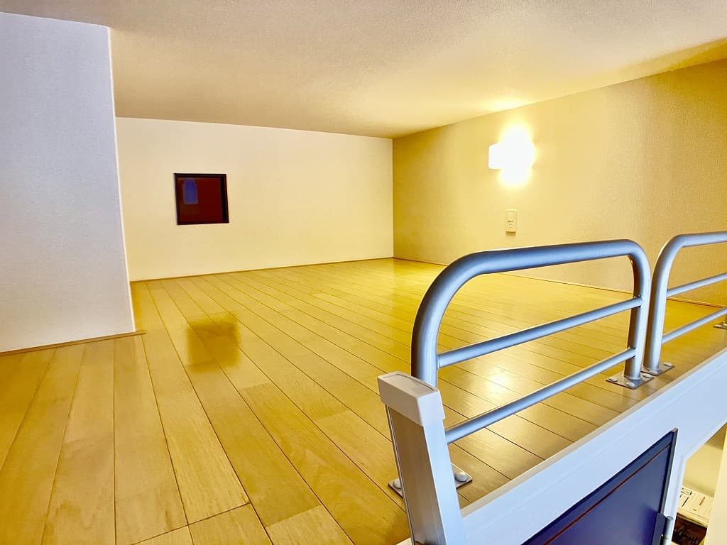 Room image 9