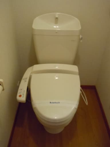 Room image 10