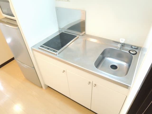 Room image 11