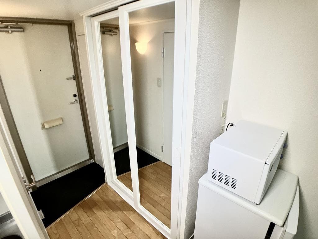 Room image 13