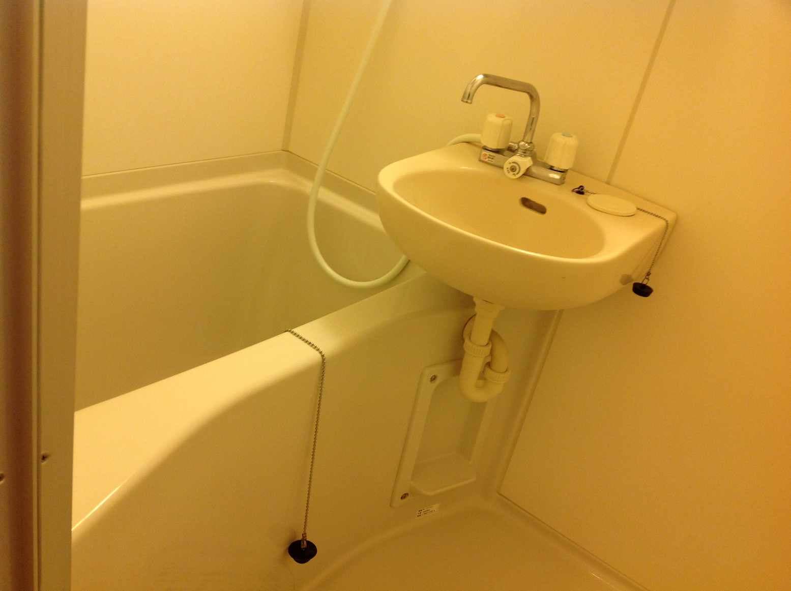 Room image 8