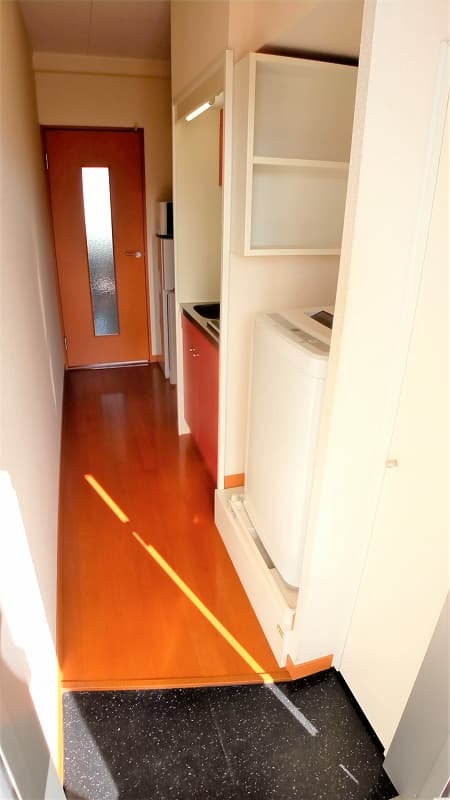 Room image 14