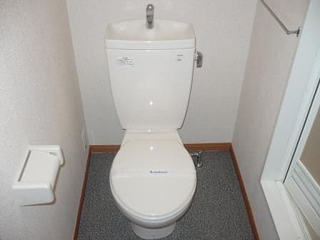 Room image 16