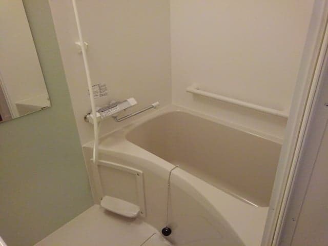 Room image 15